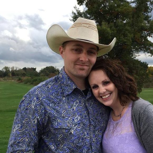 Meet your Posher, Kacey - Picture 1 of 1